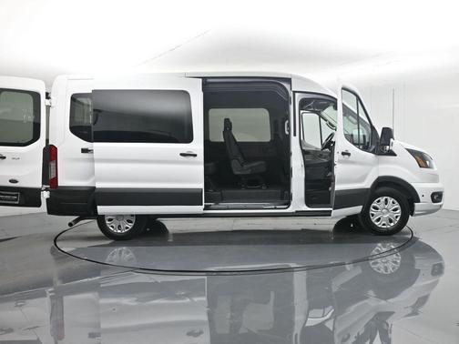 2025 Ford Transit-350 XLT 148 WB Medium Roof Passenger