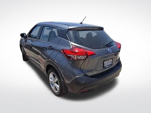 2020 Nissan Kicks S