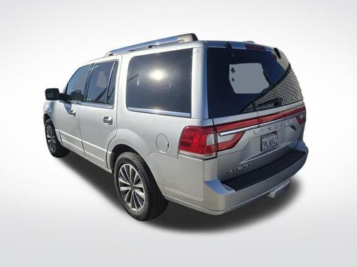 2017 Lincoln Navigator Select