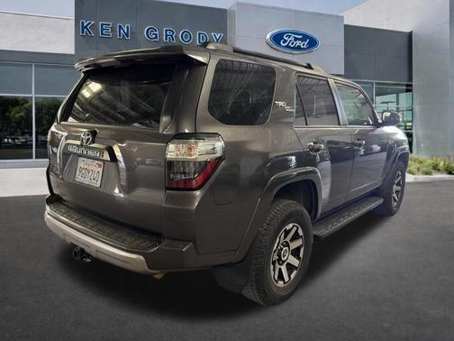 Magnetic Gray Metallic 2023 Toyota 4Runner TRD Off Road Premium