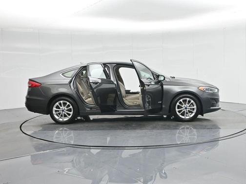 2019 Ford Fusion Hybrid SEL