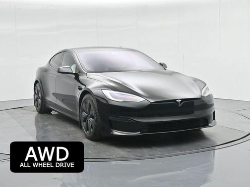 2022 Tesla Model S Plaid