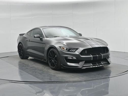2016 Ford Shelby GT350 Base