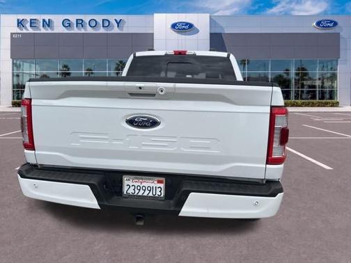 OXFORD WHITE 2023 Ford F-150 LARIAT