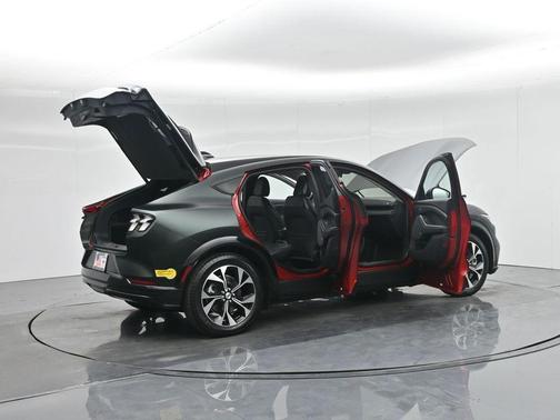 2021 Ford Mustang Mach-E Premium