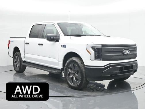 2024 Ford F-150 Lightning Pro