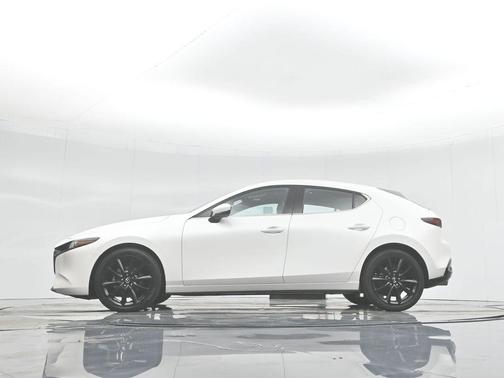 2020 Mazda Mazda3 FWD w/Premium Package