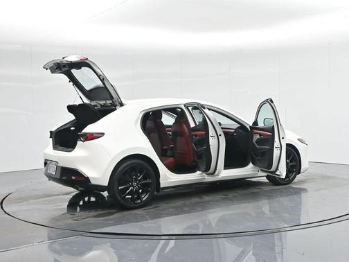2020 Mazda Mazda3 FWD w/Premium Package