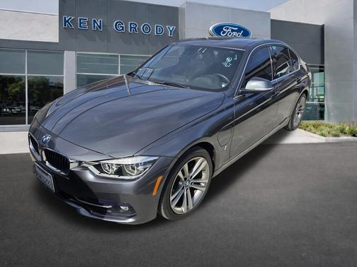 2018 BMW 330e iPerformance