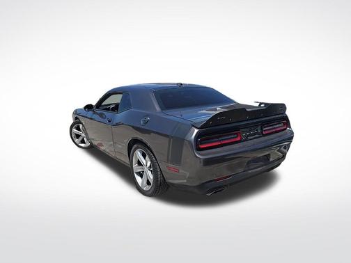 2016 Dodge Challenger R/T Scat Pack