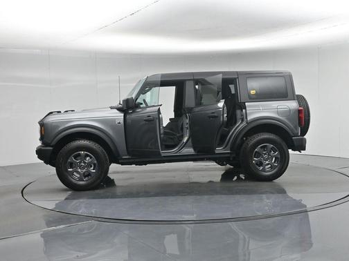 Gray Metallic 2026 Ford Bronco Big Bend