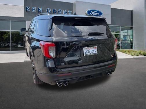 Agate Black Metallic 2023 Ford Explorer ST