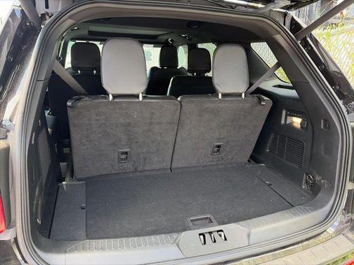 Agate Black Metallic 2023 Ford Explorer ST