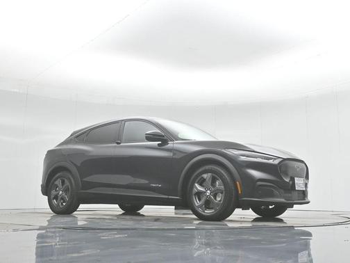 2022 Ford Mustang Mach-E Select