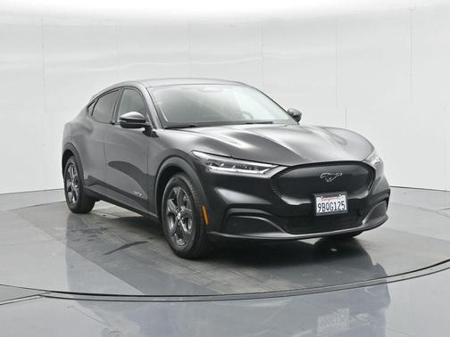 2022 Ford Mustang Mach-E Select