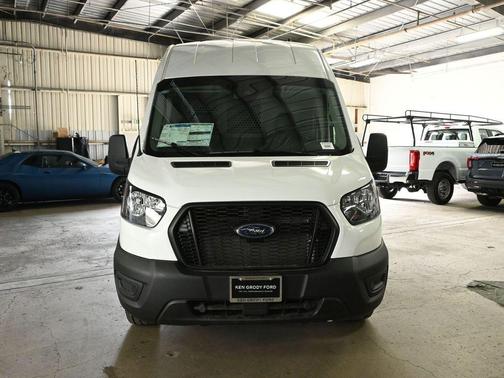 2025 Ford Transit-350 Base