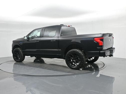 2025 Ford F-150 Lightning XLT
