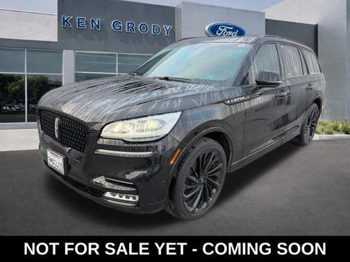 Infinite Black Metallic 2022 Lincoln Aviator Reserve AWD