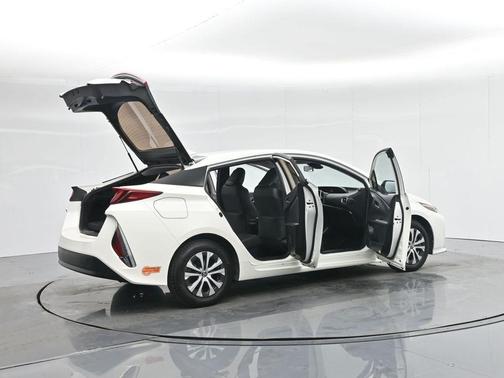 2020 Toyota Prius Prime XLE