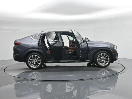 2022 BMW X6 xDrive40i