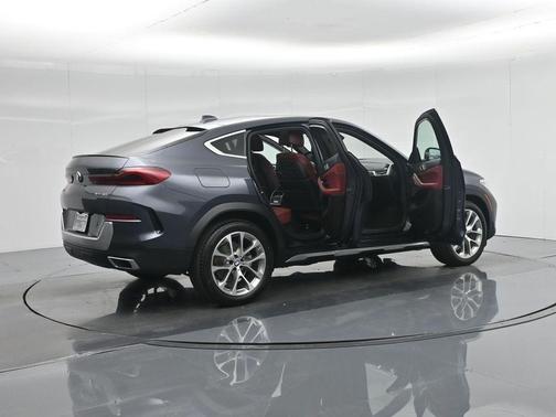 2022 BMW X6 xDrive40i