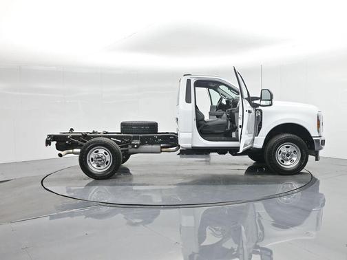2025 Ford F-350 XL