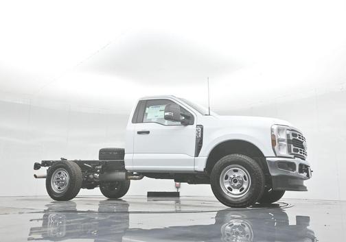2025 Ford F-350 XL