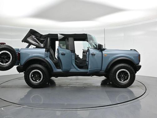 2021 Ford Bronco Badlands