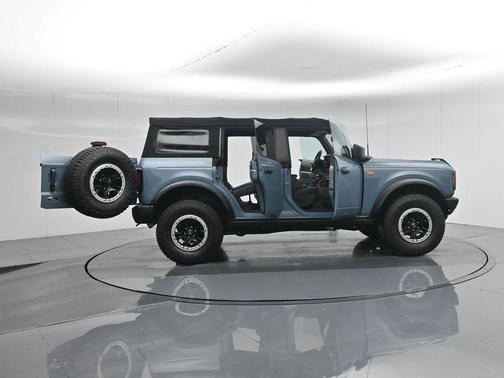 2021 Ford Bronco Badlands