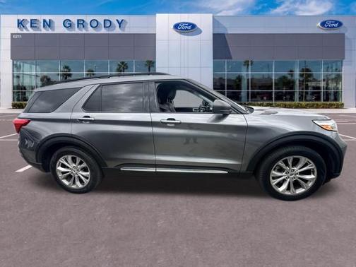 CARBONIZED GRAY METALLIC 2023 Ford Explorer XLT