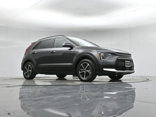 2023 Kia Niro EX