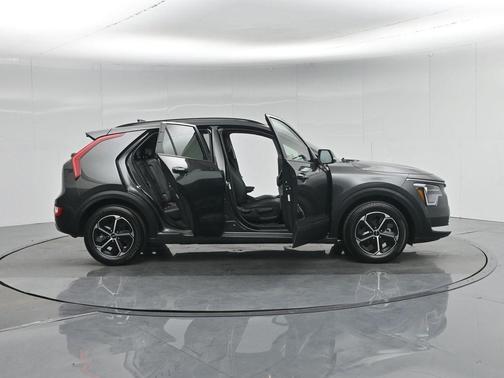 2023 Kia Niro EX