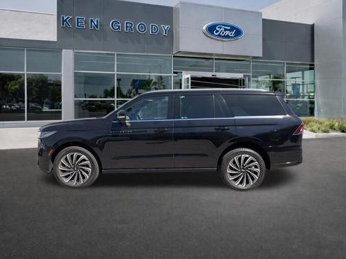 2025 Lincoln Navigator Black Label