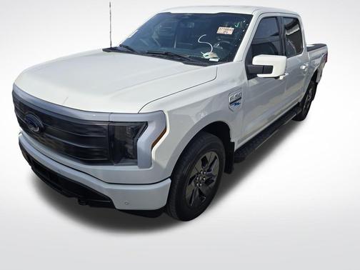2022 Ford F-150 Lightning LARIAT