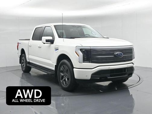 2022 Ford F-150 Lightning LARIAT