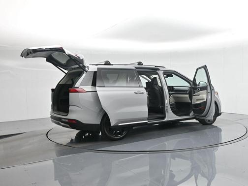 2023 Kia Carnival SX Prestige