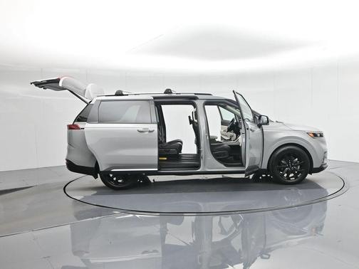 2023 Kia Carnival SX Prestige