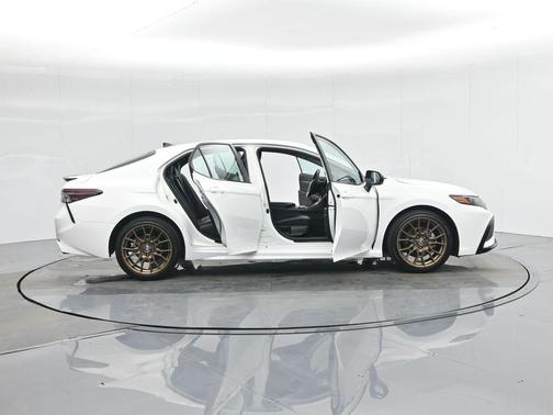 2023 Toyota Camry SE Nightshade