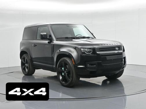 2023 Land Rover Defender 90 V8