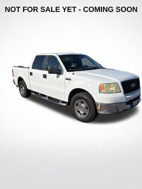 2005 Ford F-150 XLT SuperCrew