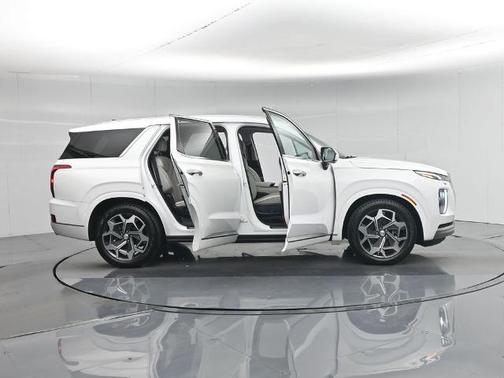 Hyper White 2022 Hyundai PALISADE CALLIGRAPHY