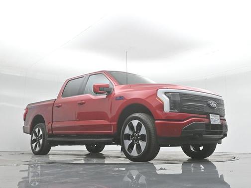 2024 Ford F-150 Lightning Platinum