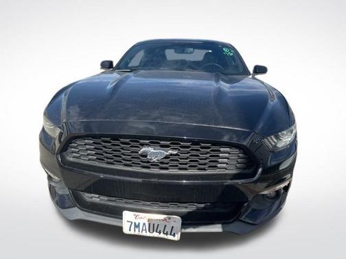 2015 Ford Mustang EcoBoost Premium