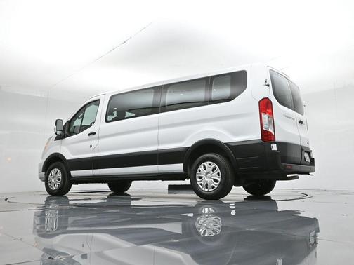 2022 Ford Transit-350 XLT