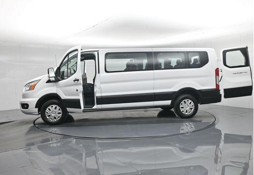 2022 Ford Transit-350 XLT
