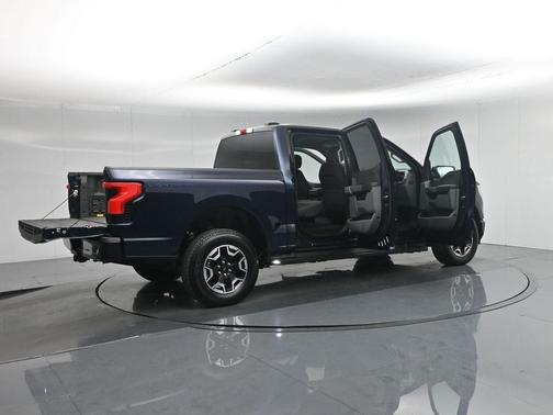 2023 Ford F-150 Lightning XLT