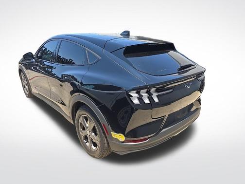 2022 Ford Mustang Mach-E Select