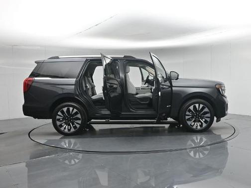 DARK MATTER GREY METALLIC 2025 Ford Expedition PLATINUM