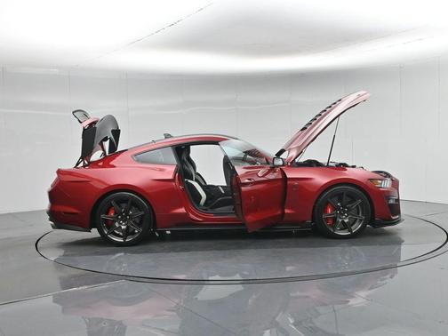 2021 Ford Shelby GT500 Base