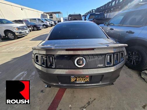 2014 Ford Mustang V6
